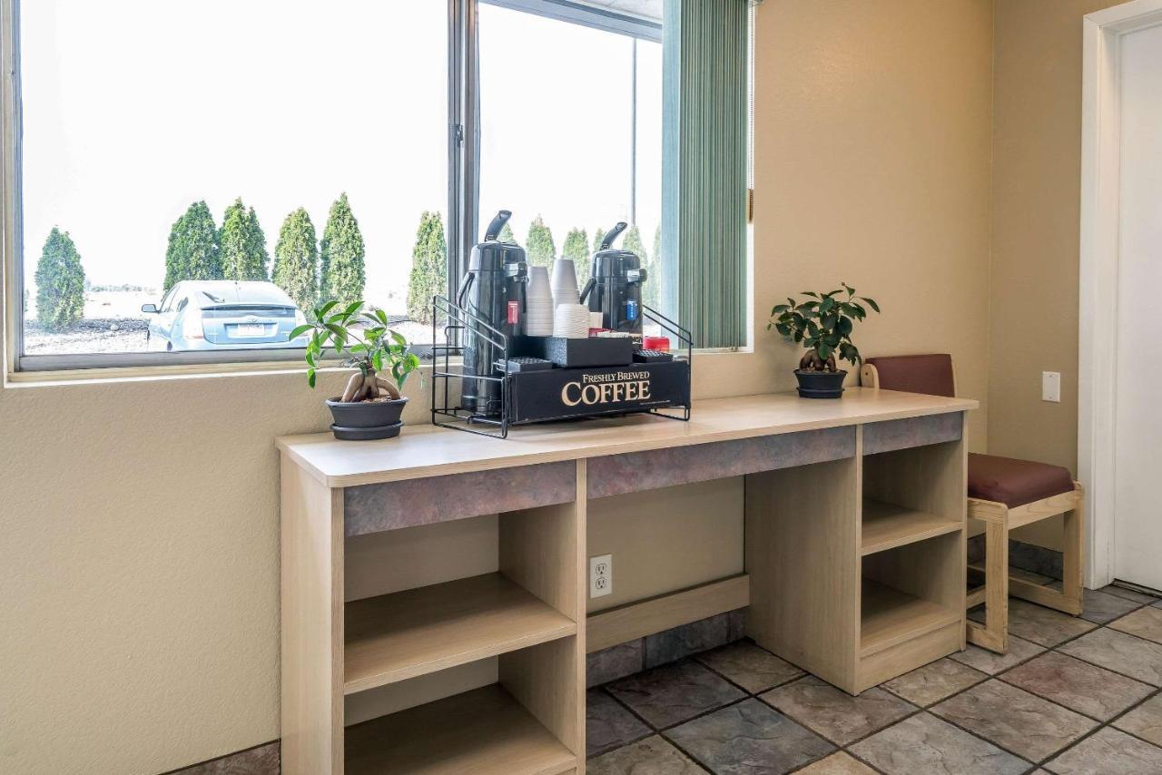 Rodeway Inn Паско Экстерьер фото